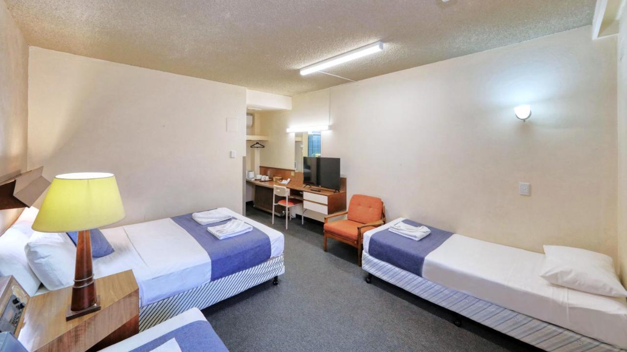 กัวเบอร์นเซ็นทรัลมอเตอร์ลอดจ์ Motel โกลเบิร์น ภายนอก รูปภาพ