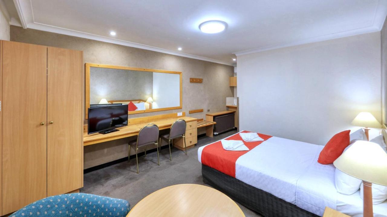 กัวเบอร์นเซ็นทรัลมอเตอร์ลอดจ์ Motel โกลเบิร์น ภายนอก รูปภาพ