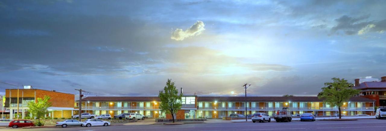 กัวเบอร์นเซ็นทรัลมอเตอร์ลอดจ์ Motel โกลเบิร์น ภายนอก รูปภาพ